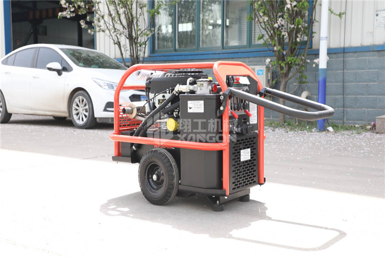 雙回(hui)路液壓動(dong)力站 (2).jpg