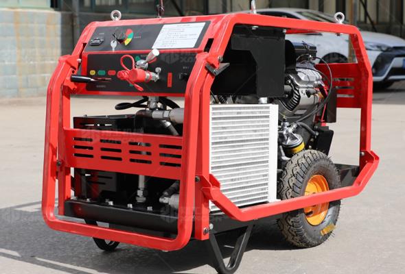 液(ye)壓動(dong)力站(zhan)