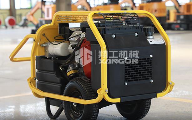 液(ye)壓動力站(zhan)